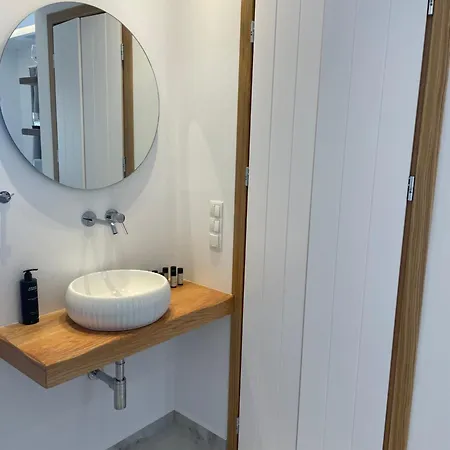 Latramys Mikri Vigla