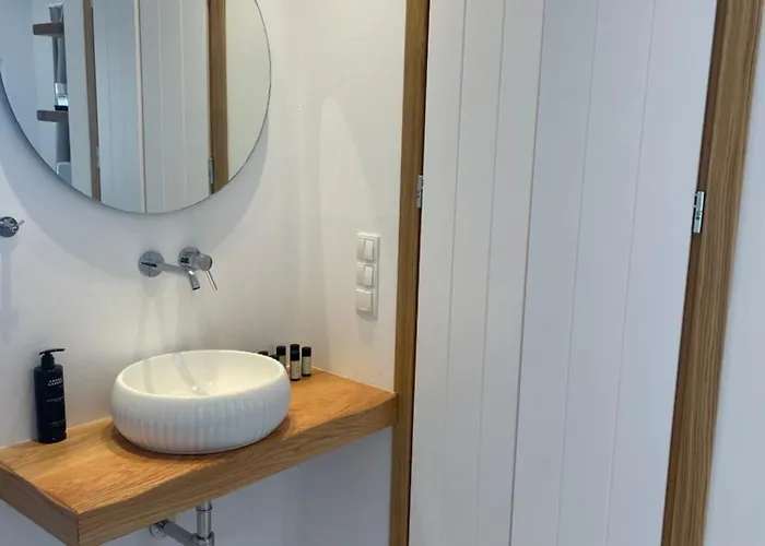 Latramys ミクリ・ヴィグラ