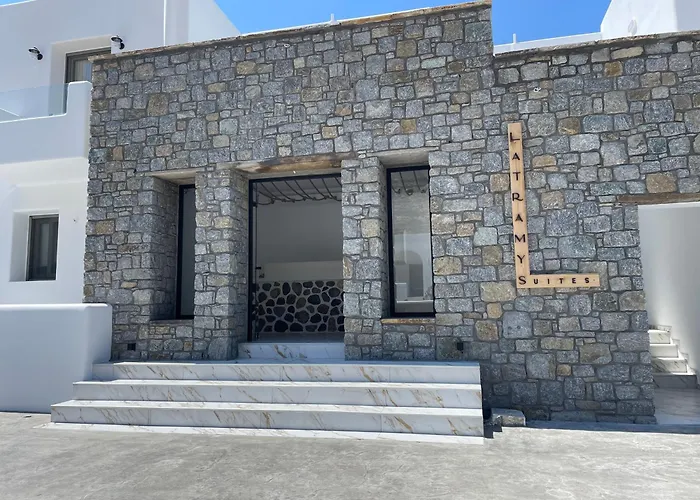 Latramys アパート *