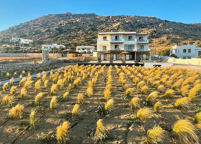 Latramys アパート